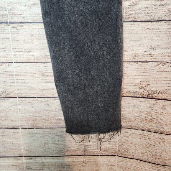 Gap True Skinny Mid Rise Black Jeans Button Zipper Raw Hem Pant Legs Size 34/18R - Picture 9 of 13
